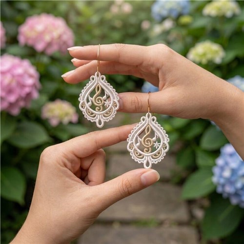 Lace Teardrop Earrings