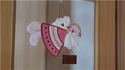 ITH Prim Country Angel Wall Hanging