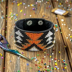 Wonderland Crafts Bead Embroidery Kit On Wood - FLK-192 Design, Includes Beads, Needles & Pattern