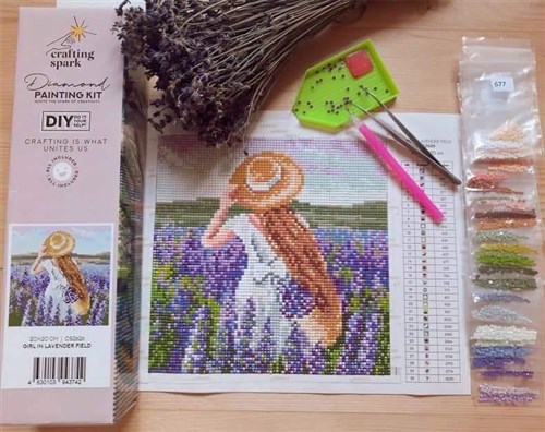 Hedgehog Crafting Spark Diamond Painting Kit