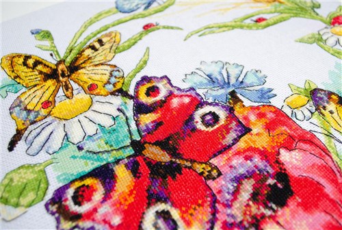Summer Wreath Counted Cross Stitch Kit