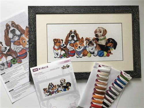 Dog Show Cross Stitch Kit