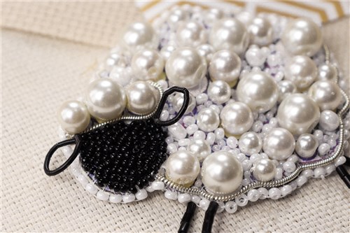 Curly Sheep Beaded Brooch