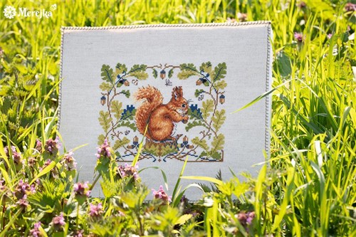 Squirrel Cross-Stitch Kit