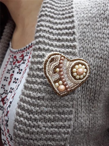 Gingerbread Brooch Beadwork Kit