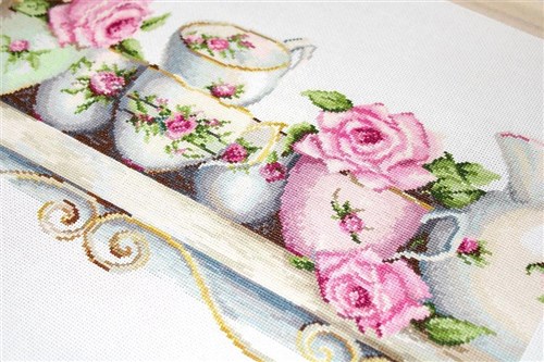 Assorted Chin Cross-Stitch Kit