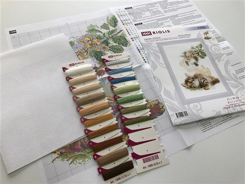 Flight Of The Bumblebee Cross Stitch Kit