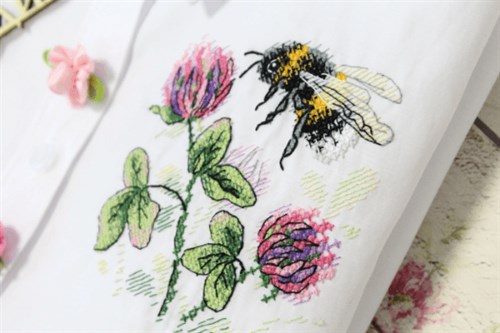 Bee Cross Stitch On Clothes Kit