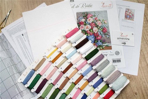 Her Majesty Roses Cross Stitch Kit
