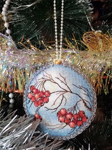 Christmas Tree Decoration - Rowan Plastic Canvas Cross Stitch Kit