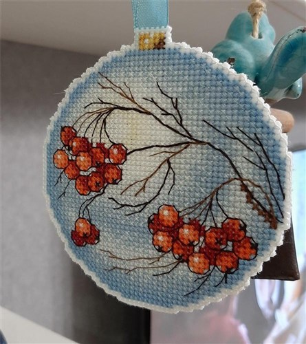 Christmas Tree Decoration - Rowan Plastic Canvas Cross Stitch Kit