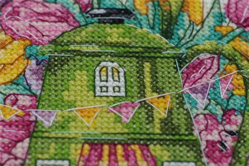 Berry Cupcakes Cross Stitch Kit