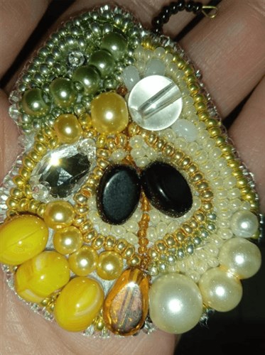 Pear Brooch Beadwork Kit