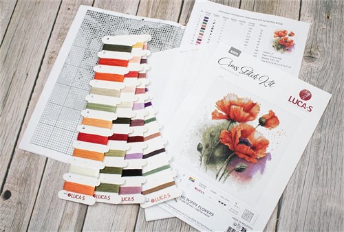 The Poppy Flowers Cross Stitch Kit