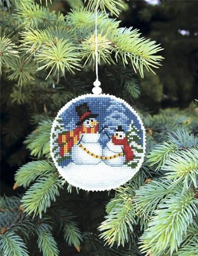 Winter Evening Orrnament Cross Stitch Kit