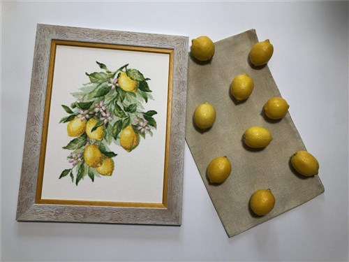 Bright Lemons Cross Stitch Kit
