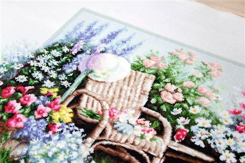 Blooming Garden Cross Stitch Kit