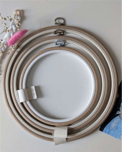 Round Flexi Hoop Nurge - Sand