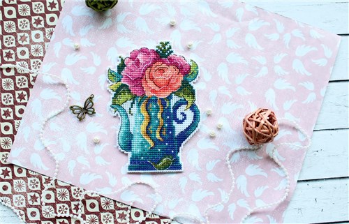 Flowers Of Love Plastic Canvas Cross Stitch Kit
