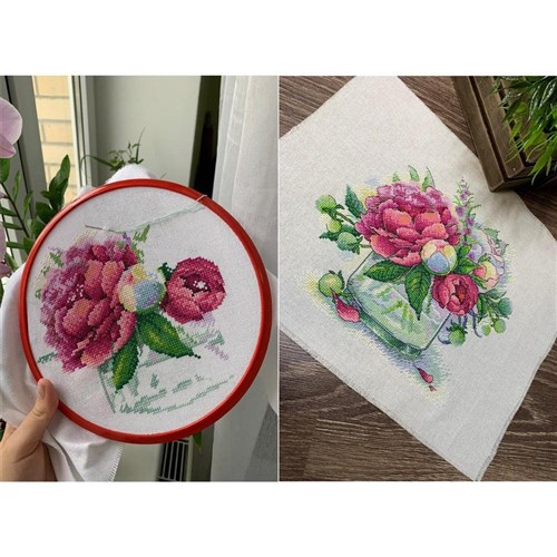 Tender Aroma Cross Stitch Kit