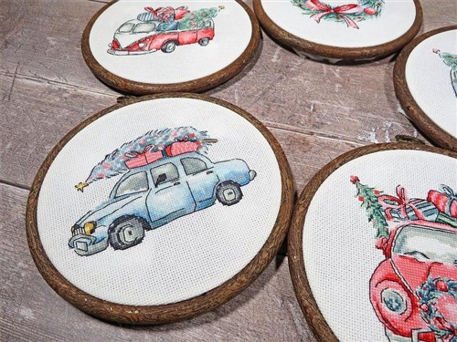 Christmas Retro Cars Cross Stitch Kit