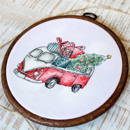 Christmas Retro Cars Cross Stitch Kit