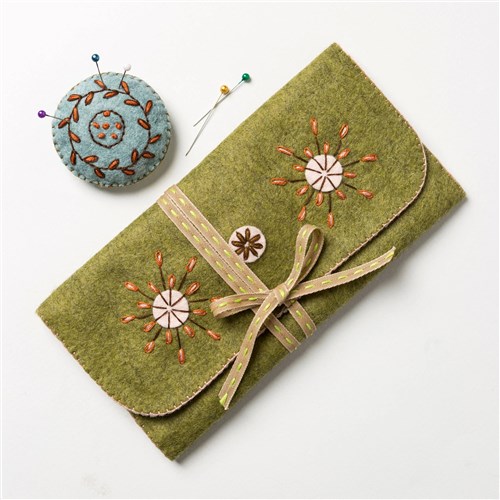 Felt Sewing Roll Craft Kit