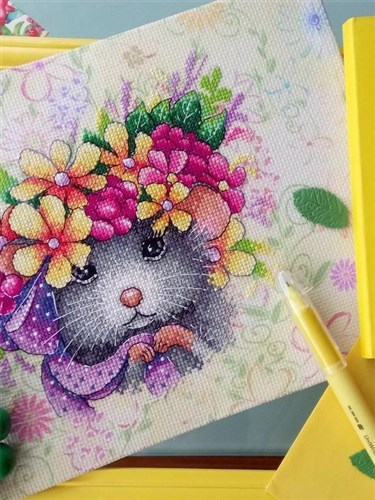Field Fashionista Cross Stitch Kit