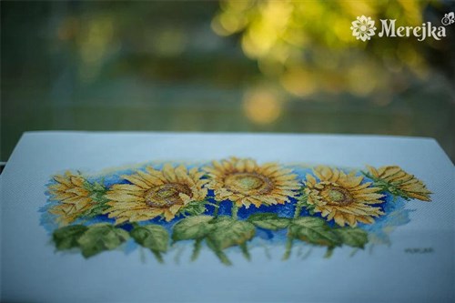 Bright Sunflowers Cross Stitch Kit