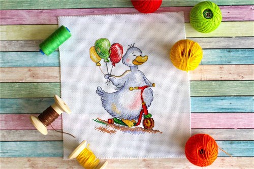 Towards Holiday Cross Stitch Kit