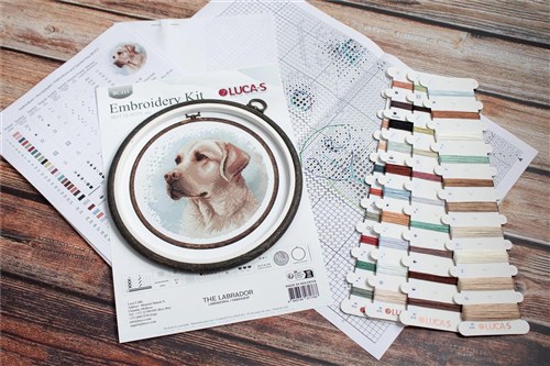 The Labrador Cross Stitch Kit