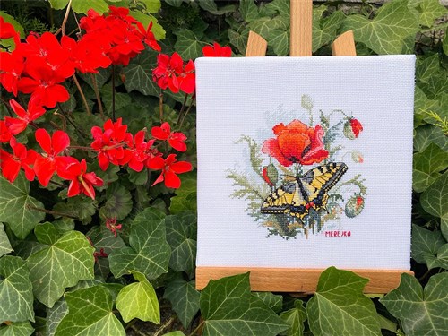 Summer Meadow Cross Stitch Kit