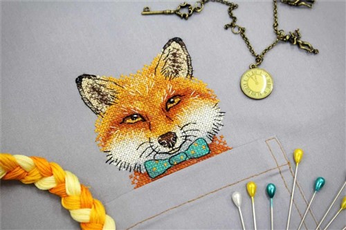 Fox Cross Stitch On Clothes kit B-242 / SV-242