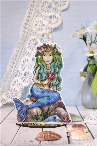Sea Beauty Plastic Canvas Cross Stitch Kit
