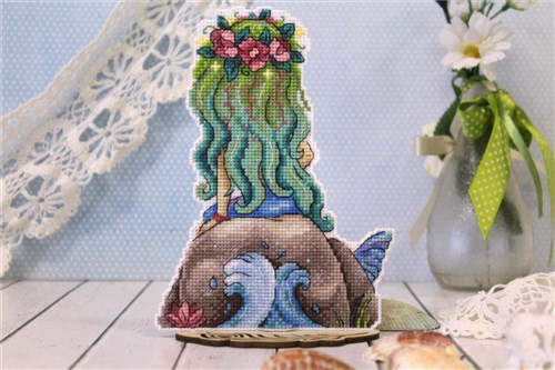 Sea Beauty Plastic Canvas Cross Stitch Kit