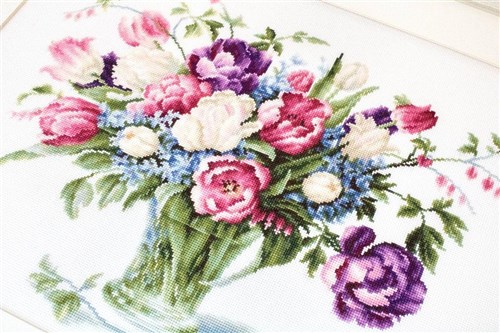 Tulips Cross Stitch Kit