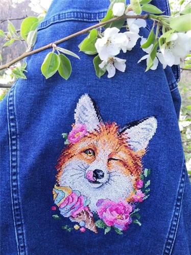 Ginger Beauty Cross Stitch Kit