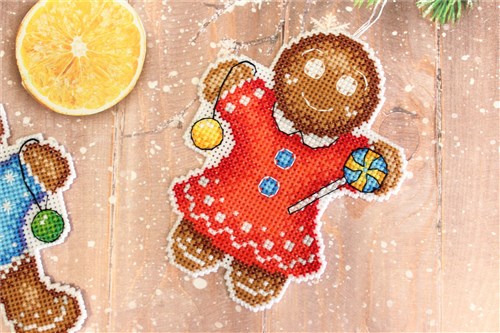 Gingerbread Cookie Plastic Canvas Cross Stitch Kit
