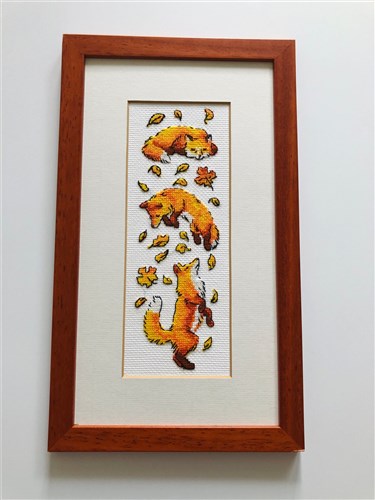 Foxes In Leaves Cross Stitch Kit