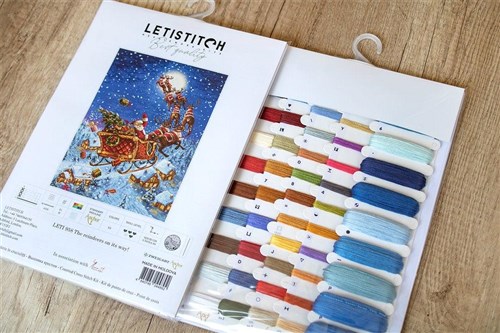 Counted Cross Stitch Kit The reindeers on their way! Leti958