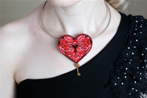 Beading Decoration - The key to the heart-1 AD-008