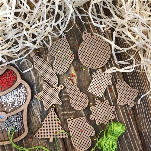 Set of blanks for embroidery on wood FLSW-007