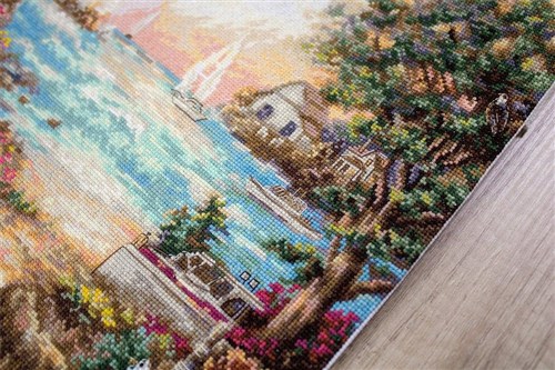 Counted Cross Stitch Kit Cottage by the sea Leti962