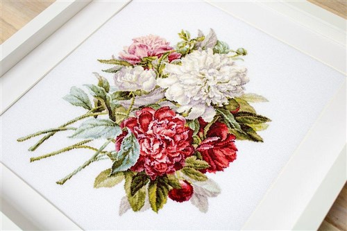 Piones B2355L Counted Cross-Stitch Kit