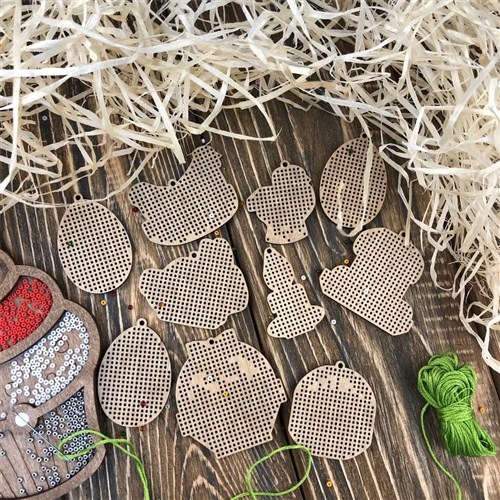 Set of blanks for embroidery on wood FLSW-008