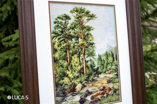 Mountain River B522L Counted Cross-Stitch Kit