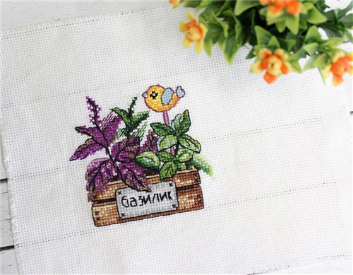 Basil SM-636 Counted Cross Stitch Kit