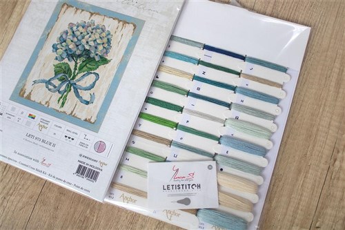 Counted Cross Stitch Kit BLUE II Leti973