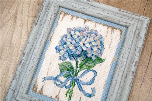Counted Cross Stitch Kit BLUE II Leti973