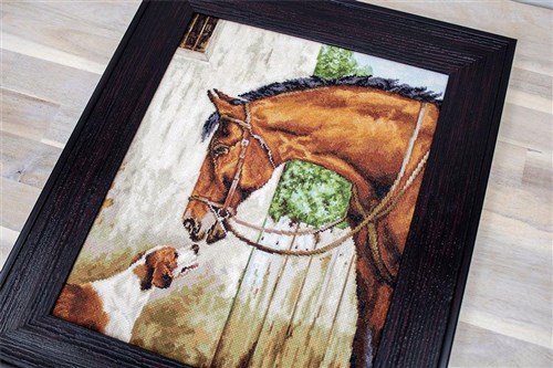Hunter and Foxhound B580L Counted Cross-Stitch Kit